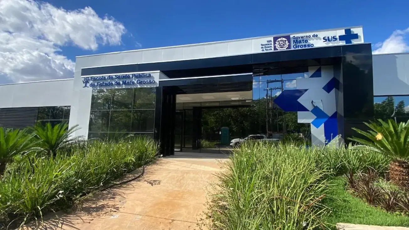 Obra da Escola de Saúde Pública chega a 94% e amplia capacidade de formação